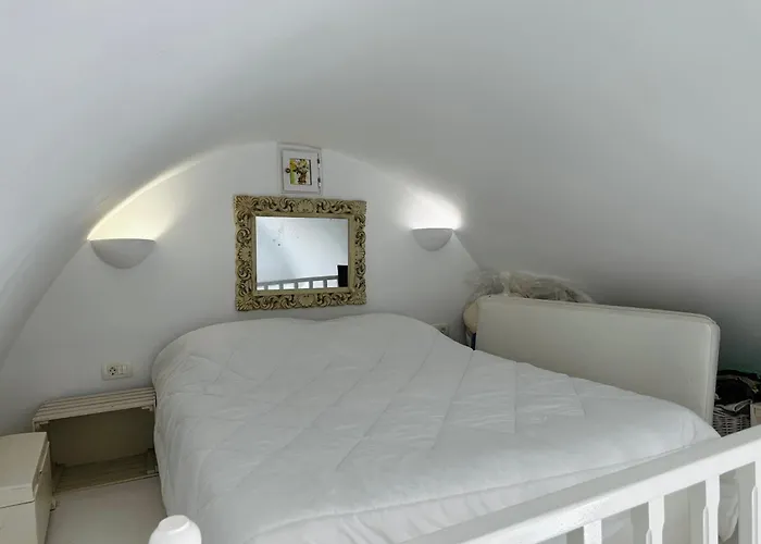 Apartamento Akrotiri Castle View *