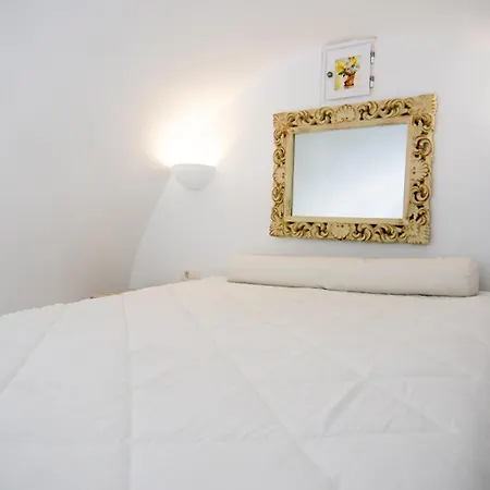 Apartment Akrotiri Castle View