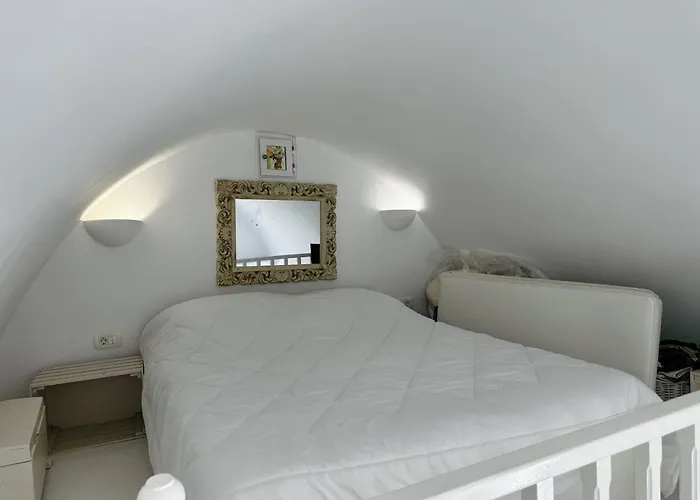 Akrotiri Castle View 公寓 Akrotírion